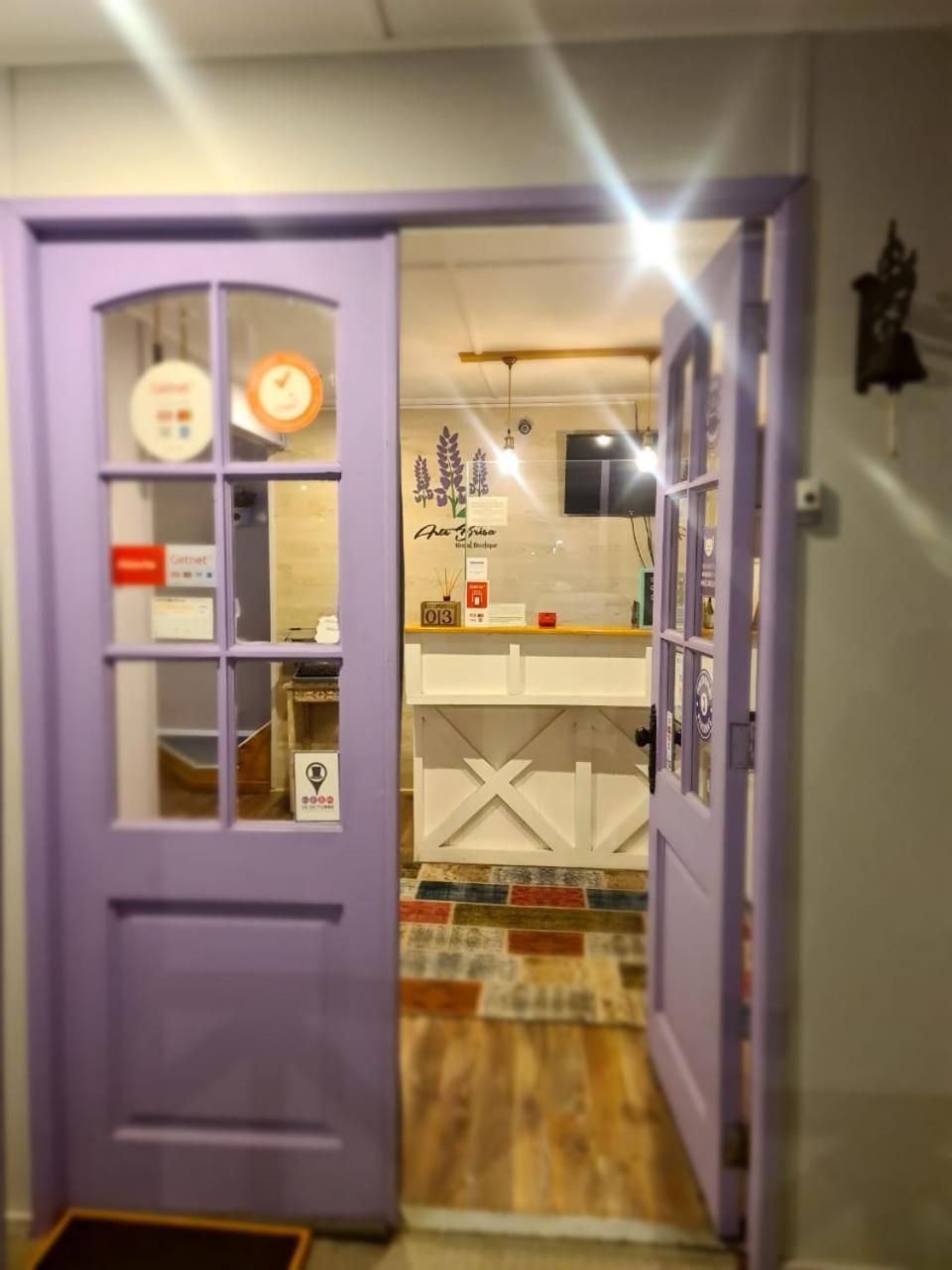 Arte Brisa Hostal Boutique ปวยร์โตนาตาเลส ภายนอก รูปภาพ